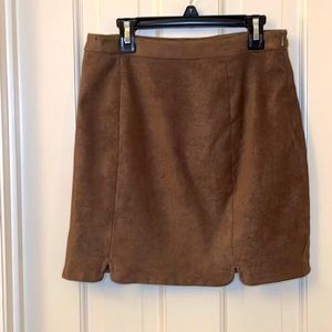 Brown suede feel mini skirt NEW with tags sz S